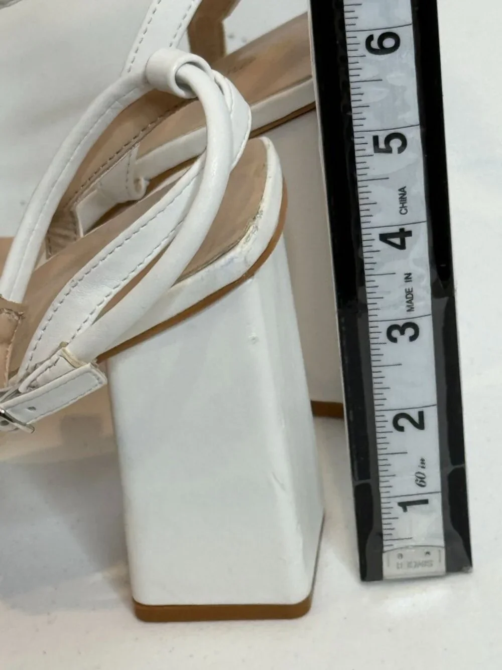 PrettyLittleThing Women's White Strappy Block Heel Sandals Square Toe Size 9